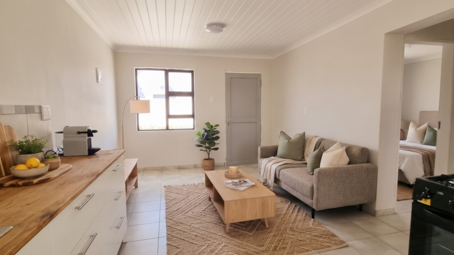 To Let 5 Bedroom Property for Rent in Long Acres Country Estate Western Cape